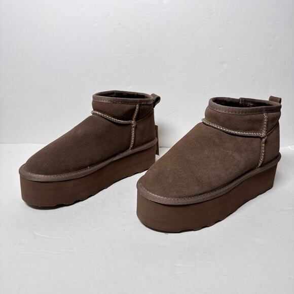 Cushionaire Taupe Suede Platform Boots 6.5W Memory Foam Cozy - Picture 3 of 13